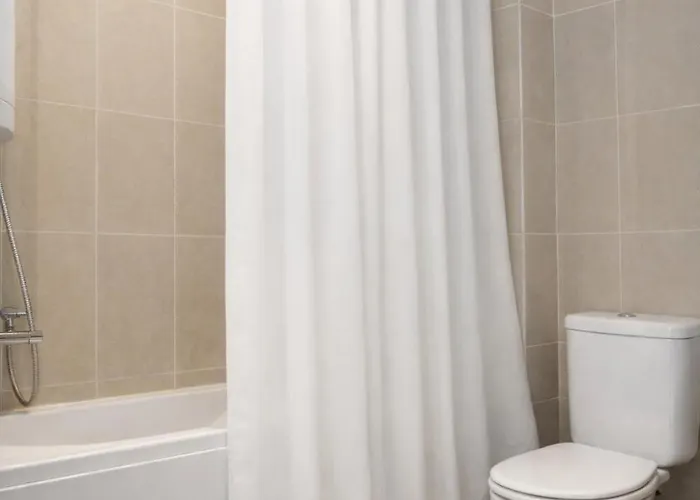 Luxury In Sunny With Pool, 5 Mins Walk To Sunny Beach